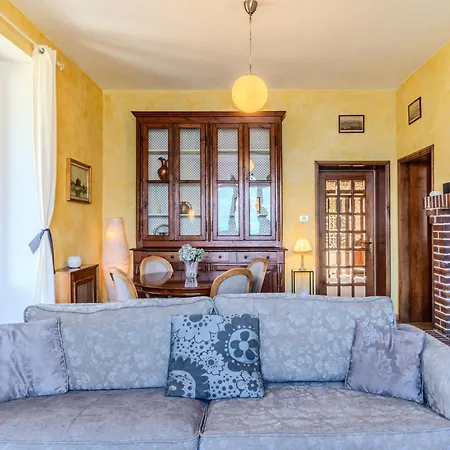 Apartmán Umberta By Interhome Pianello Del Lario